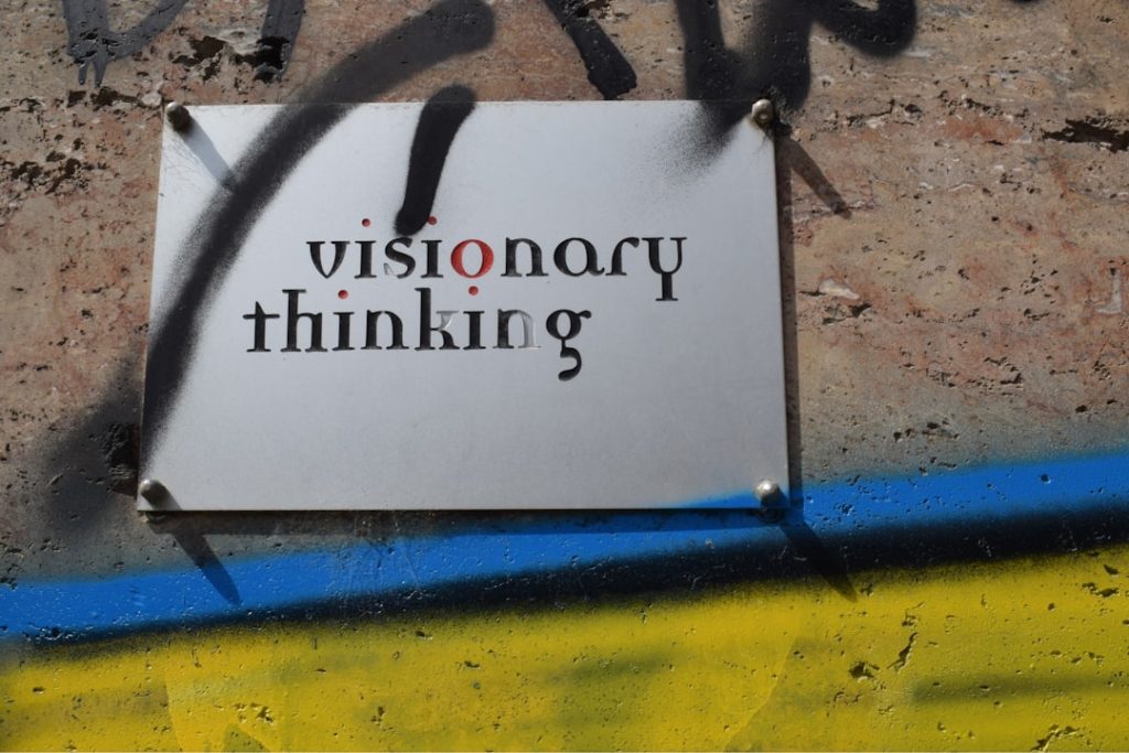 AI prompt versioning: why your best prompts disappear